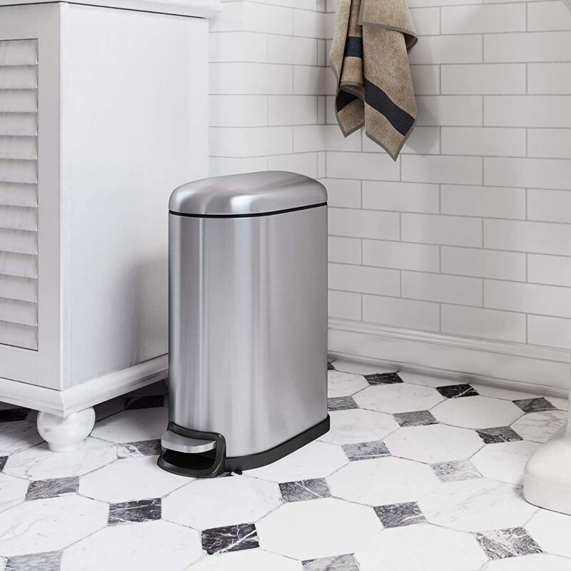 Smudge Resistant Trash Can with Foot Pedal WBS013