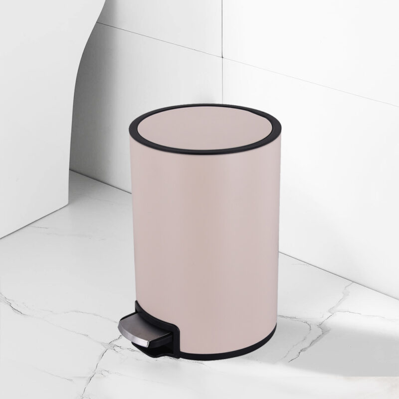 5L Stainless Steel Trash Can with Lid and Foot Pedal  WBR044
